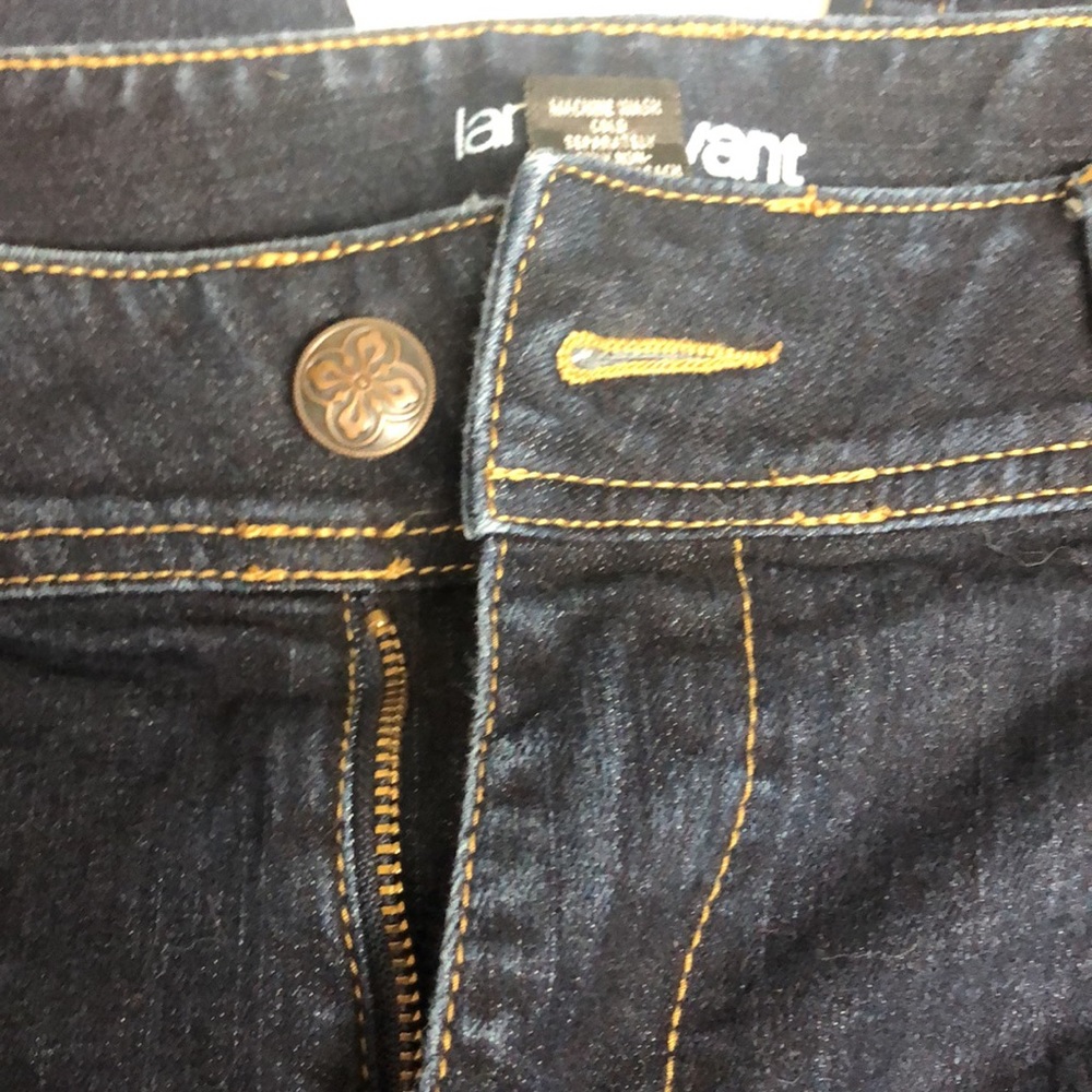 Capris - Picture 2 of 5